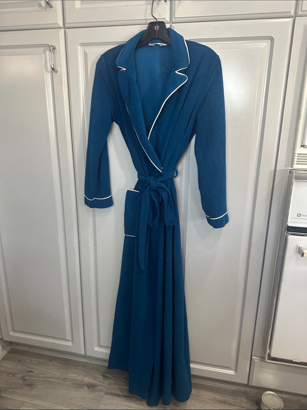 Kayser  Women's Long Teal Fleece Vintage Robe with Contrast Piping Sz S